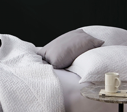 White Dorm Room Pillow Sham Dye-Free Machine Washable College Bedding for Dorm Comforter Set