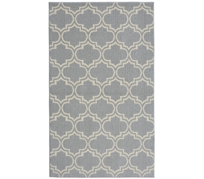 Quatrefoil Silhouette Dorm Rug - Silver and Ivory - 5' x 7'