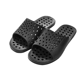 Affordable Dorm Room Essentials Black Dorm Shower Sandals Anti-Slip Grip and Antimicrobial