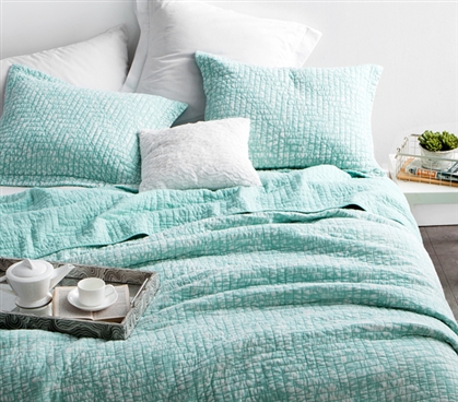 Cool Mint Stone Washed and Textured Quilt for Extra Long Twin Dorm Bedding