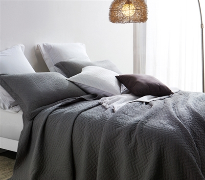Machine Washable Twin XL Blanket College Quilt Ideas Gray Dorm Bedding Ideas for College