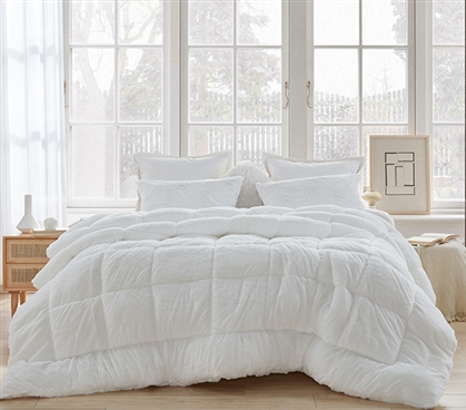 High Quality Dorm Bedding Shaggy Plush Comforter Off White Neutral Full Extra Long Blanket