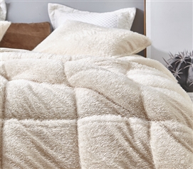 Shaggy Comforter Twin Extra Long Dorm Bedding Beige Twin XL Bedding Ideas for College Freshman