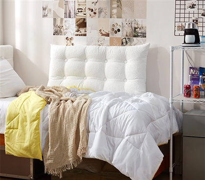 Rainha Bed 2 Sofa - Tufted & Boucle Pillow Cushion - White