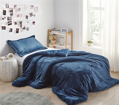 Guys Dorm Bedding Set with Pillow Sham Navy Blue Dorm Room Ideas Fleece Blanket for Men