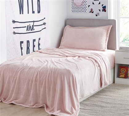 Comfortable Rose Quartz Twin XL Bedding Me Sooo ComfyÂ® Plush Sheets for Extra Long Twin Bed