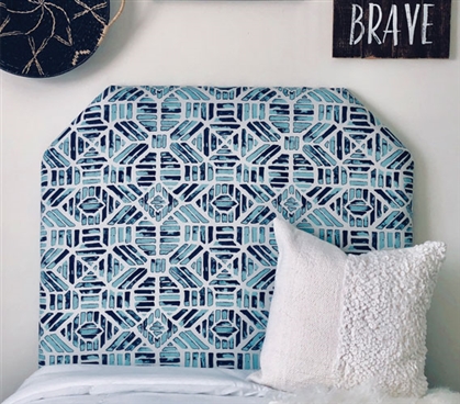 Stylish Dorm Room Headboard Blue Ribble Pattern Unique Twin XL College Bedding Decor