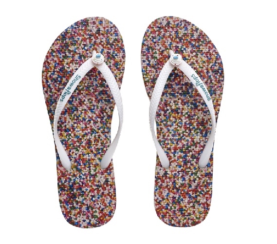 Summer Light Weight Bathroom Shower Aqualite Slippers For Men For Men And  Women Silent, Comfortable, And Practical Couple Slide For Home, Indoor,  Outdoor, Beach, Sandals With Holes B021 From Jerseyfactorystore, $12.12 |