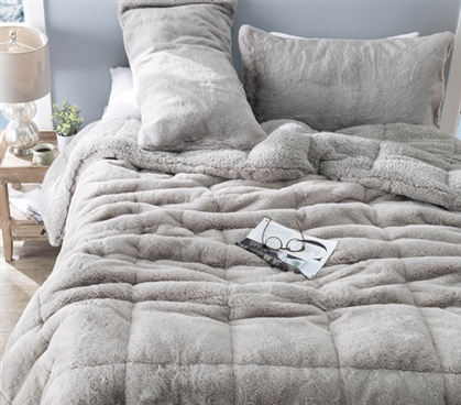 Legendary Chunky Bunny - Coma Inducer Twin XL Comforter - USA Filled - Nashville Nights