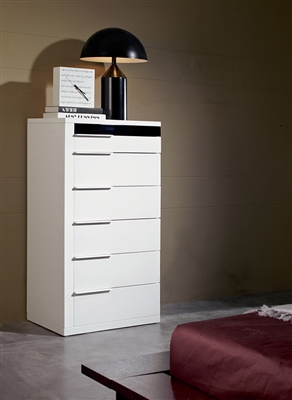 Modrest Impera White Lacquer Bedroom Chest by VIG Furniture
