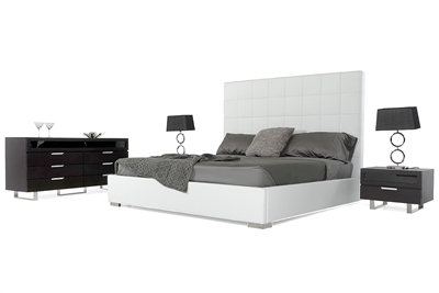 Modrest Francis Modern White Leather Bed by VIG Furniture