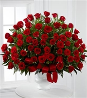 Red Roses Splendor Tribute (60)