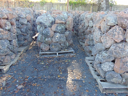 Sonoma Fieldstone Landscape Rock Boulders 24" - 30"