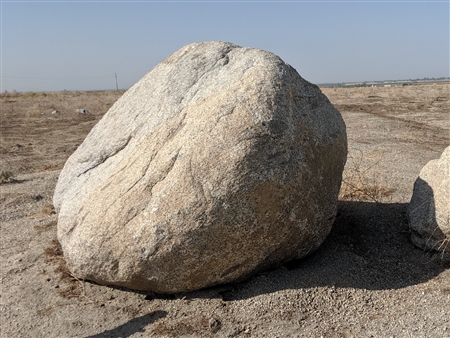 Sierra Salt n Pepper Large Boulders Garden Rocks near me 36" - 48"