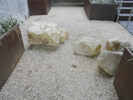 Navajo Granite Pea Gravel Truck Load - Crushed Stone