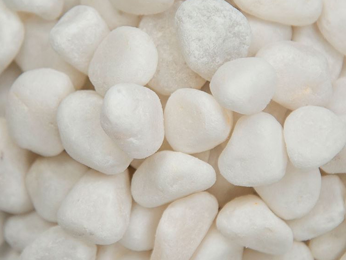 Are Snow White Pebbles Natural?