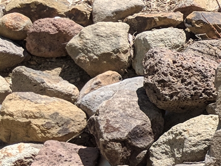 Calistoga Garden Boulders 12" - 18" Each