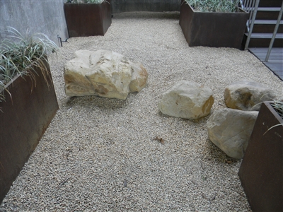 Navajo Granite Gravel 3/8" Screened Per Ton - Landscape Rocks