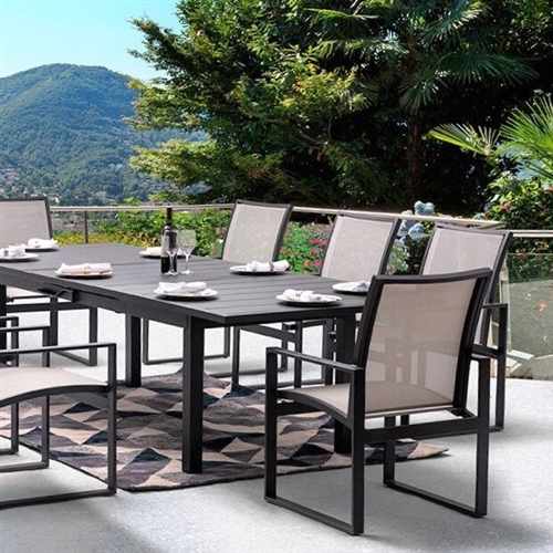 Pacifica 96 Dining Table with Phillipsburg Chairs