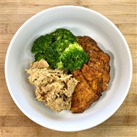 Our famous honey mustard pulled chicken thighs paired perfectly with cinnamon roasted sweet potatoes and steamed broccoli.  Lower carb and super tasty.