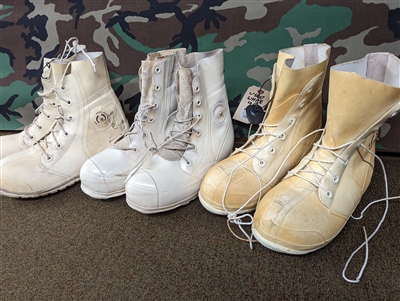 Used U.S.G.I. Extreme Cold Temperature White Mickey Mouse/Bunny Boots - with Valve