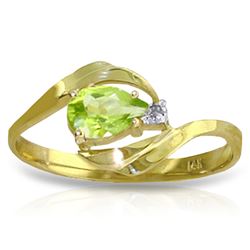 ALARRI 0.41 Carat 14K Solid Gold Indulge In Passion Peridot Diamond Ring