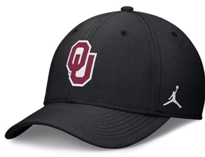 Nike Oklahoma Sooners Mens Black Dri-Fit Structured Rise Swooshflex Flex Hat
