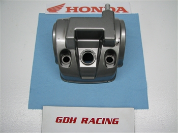 450ER VALVE TRAIN VALVE COVER