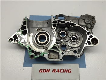 2013 450ER RIGHT CASE HALF