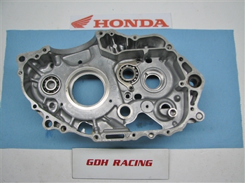 400EX 99-04 RIGHT CASE HALF