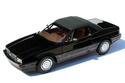 1987-1992 Cadillac Allante Homage Edition Black 1:24
Model Images