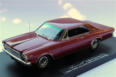 1966 Ford Galaxie 500 7-Litre Hardtop Barn Find Edition in Dark Red 1:24