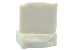 Baby safe unscented vegan soap with colloidal oatmeal, coconut milk and Himalayan pink salt.