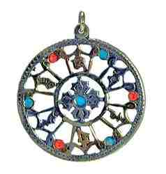 PDT90<br><br> Tibetan Dorjee 3-tone White Metal Pendant - 1.5"D