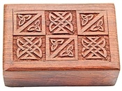 WBX78<BR><BR>Celtic Triquetra Carved Wooden Box - 4" x 6"