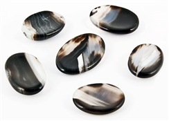 WSTN21<BR><BR> Black Onyx Worry Stone - 1.5"L (6 Pieces)