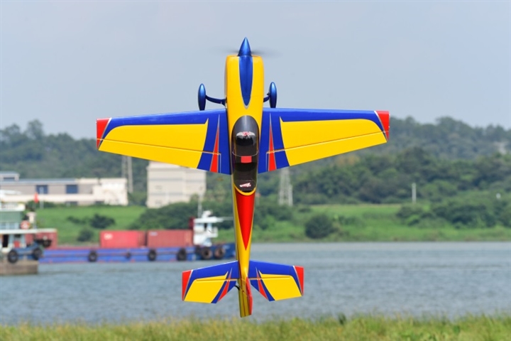 Skywing RC 91" Extra NG-B(yellow) (60-70cc) 2.31M