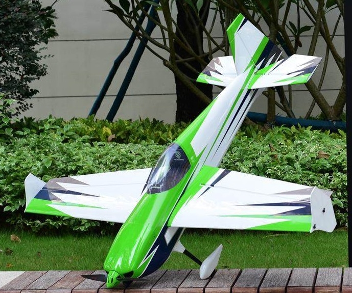Skywing RC 61" SLICK360-C White / Green