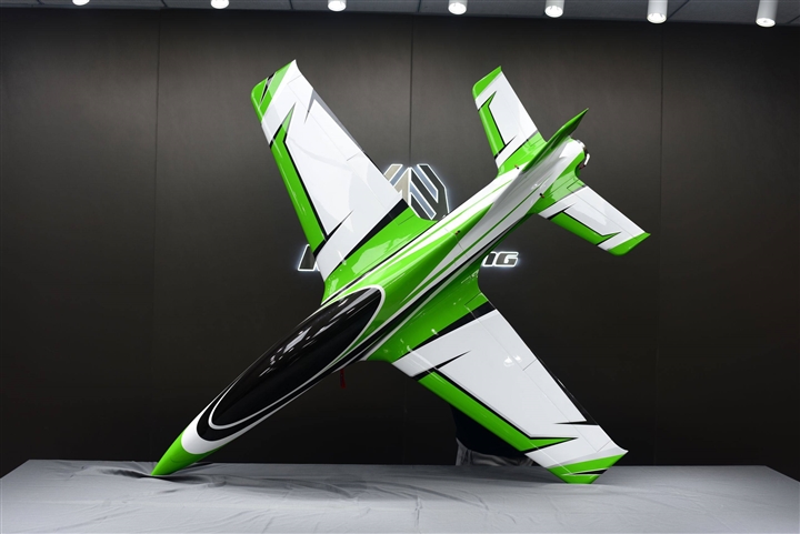 Skywing RC 82" falcon 2.1M Jet Green (included: Scale Landing Gear. Tailpipe)