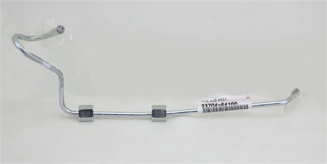 Toyota 3L Fuel Pump Hard Line Injector Rail To Head Pipe 4   23704-54100