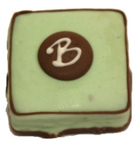 Monogram Brownie