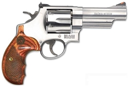 Smith & Wesson 629 Deluxe Stainless .44MAG 3" 150715