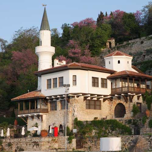 Varna Shore Trip - Aladzha Monastery, Balchik Palace and Varna