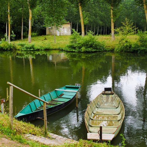 La Rochelle Shore Excursion - Franceâ€™s Green Venice with Wine Tasting