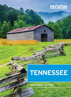 Tennessee USA travel guide book. Nashville resident Margaret Littman gives readers an insiderâ€™s look at the Volunteer State, from the civil war battlefields of Middle Tennessee to Knoxvilles Worlds Fair Park. To help travelers plan their trip, Littman p