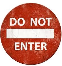 DO NOT ENTER VINTAGE METAL SIGN.   This is a red and white reproduction of an old Do Not Enter Metal Sign.  Comes with metal hole to assist in hanging.  Size is 14 inches round.
