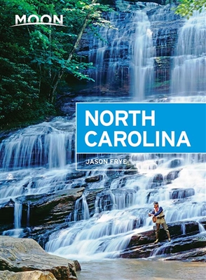 North Carolina USA travel guide book. North Carolina resident and local writer Jason Frye provides an insiders look at the Tar Heel State, from the Outer Banks to Charlotte to the Blue Ridge Mountains. Frye includes unique trip ideas like Garden Weekends