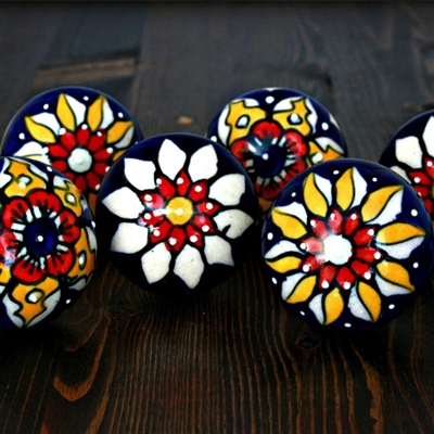Set of 6 Matching Cabinet Knobs