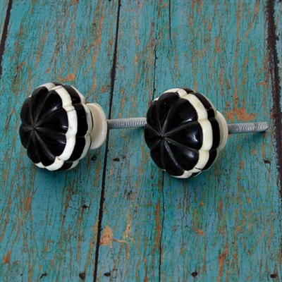 Black and White Bone Knob