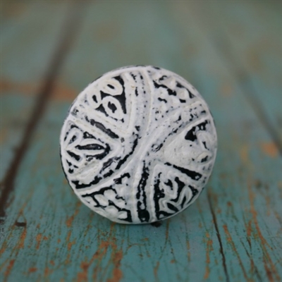 Round Metal Cabinet Knob in Distressed White Finish